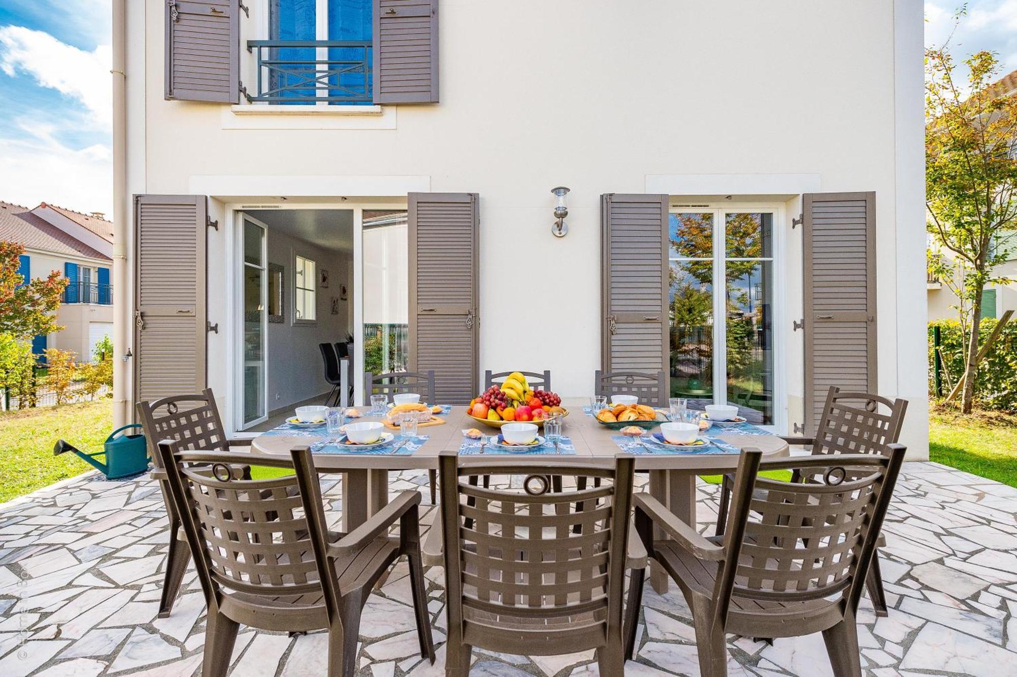 Gite La Villa Omagny Paris Marne-La-Vallee Magny-le-Hongre Exterior foto